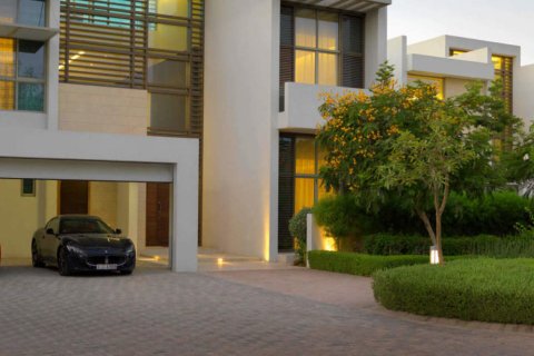 Jumeirah Village Circle, Dubai, संयुक्त अरब अमीरात में विला, 4 बेडरूम, 594 वर्ग मीटर, संख्या 640033 - फ़ोटो 5