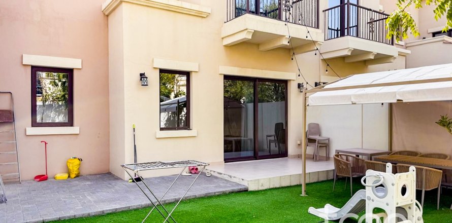 Villa in Reem, Dubai, VAE 3 slaapkamers, 200.3 vr.m. nr 761435