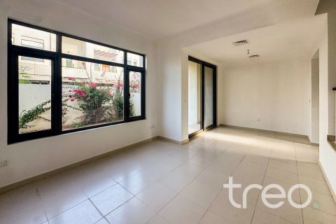 Huvila Reem, Dubai, Arabiemiraatit 3 makuuhuonetta, 233.74 m2 № 761437 - kuva 3