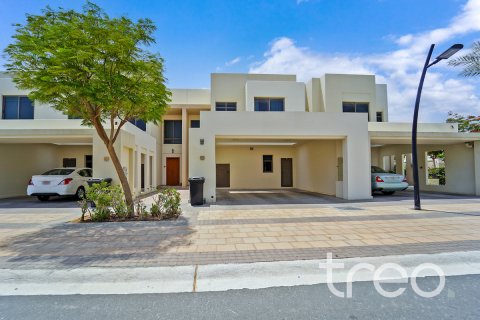 וילה ב Town Square, Dubai, איחוד האמירויות 3 חדרי שינה, 220.27 מ