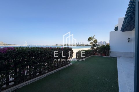 Villa in affitto a Palm Jumeirah, Dubai, EAU 5 camere da letto, 264 mq. № 736469 - foto 15