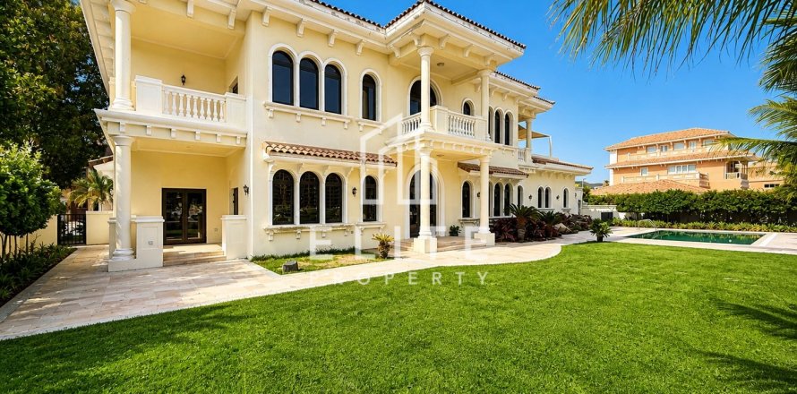 Βίλα σε Palm Jumeirah, Dubai, ΗΑΕ 6 υπνοδωμάτια, 1242 τ.μ. Αρ. 736467