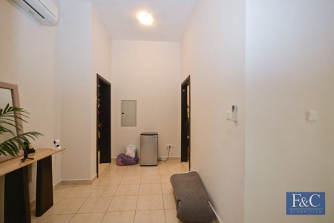 Villa til leie i Al Quoz, Dubai, Emiratene 4 soverom, 334 kvm Nr. 704734 - Foto 8