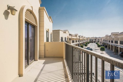 Řadový dům v Jumeirah Golf Estates, Dubai, SAE 3 ložnice, 139 m² Č.: 704728 - fotografie 19