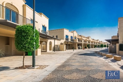 Casa urbana em Jumeirah Golf Estates, Dubai, EAU 3 quartos, 139 m2 № 704728