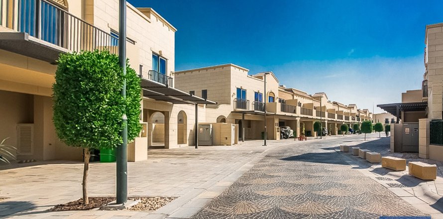 Řadový dům v Jumeirah Golf Estates, Dubai, SAE 3 ložnice, 139 m² Č.: 704728