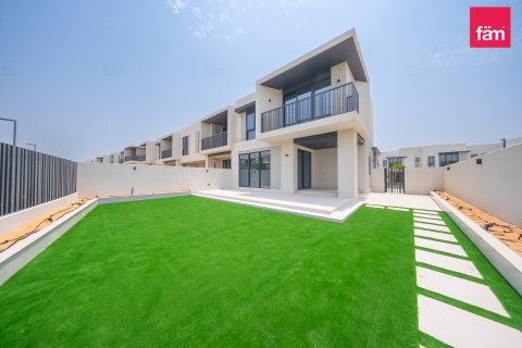 Shtëpi në qytet në Jebel Ali, Dubai, Emiratet e Bashkuara Arabe 4 dhoma gjumi, 382.9 m2. № 751973