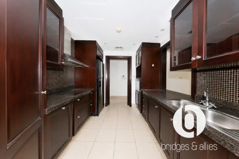 Apartamento en alquiler en Old Town, Dubai, EAU 3 dormitorios, 176 m2 № 758107 - foto 6