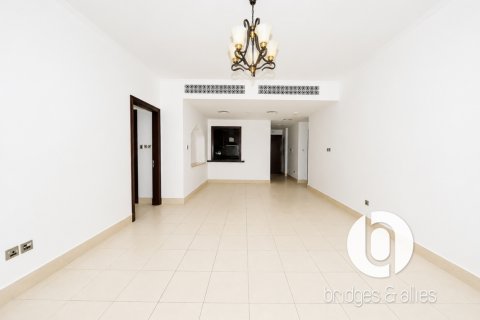 Apartamento en alquiler en Old Town, Dubai, EAU 3 dormitorios, 176 m2 № 758107 - foto 12