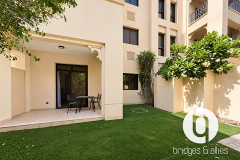 Apartament në Old Town, Dubai, Emiratet e Bashkuara Arabe 1 dhomë gjumi, 127 m2. № 758108