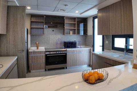 Villa in vendita a Sharjah Waterfront City, Sharjah, EAU 4 camere da letto, 257.6 mq. № 709251 - foto 4