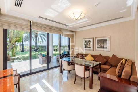 Palm Jumeirah, Dubai, BAE’de kiralık villa 5 yatak odası, 412.77 m² No 745790 - fotoğraf 5