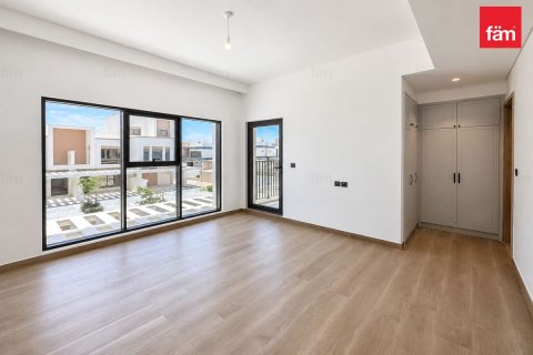 Rijtjeshuis te huur in Dubai, VAE 4 slaapkamers, 145.1 vr.m., nr 719836 - foto 7