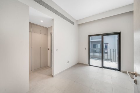 Townhouse in Mohammed Bin Rashid City, Dubai, UAE 2 bedrooms, 111.95 sq.m. № 750493 - photo 13