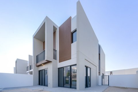 Villa à Dubai Land, Dubai, EAU: 4 chambres, 239 m2 № 719306