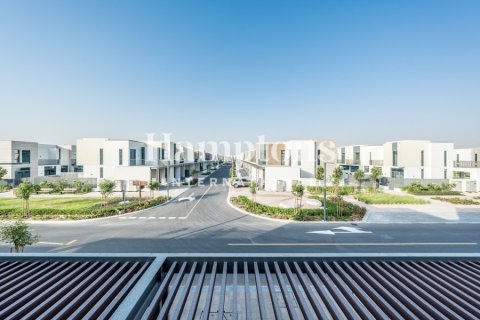 تاون هاوس للإيجار في Arabian Ranches 3، دبي، الإمارات العربية المتحدة 3 غرفة نوم ، 128.57775200 متر مربع ، رقم 739465 - صورة 6