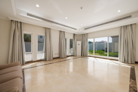 Huvila Al Barsha, Dubai, Arabiemiraatit 6 makuuhuonetta, 929.03 m2 № 764160 - kuva 15