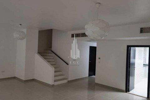 Villa in vendita a Al Reef, Abu Dhabi, EAU 5 camere da letto, 273.3 mq. № 513990 - foto 10