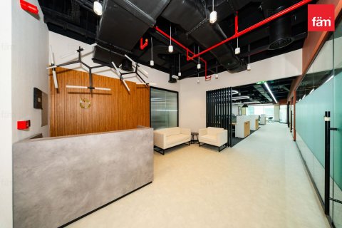 Iroda itt: Sheikh Zayed Road, Dubai, EAE, 124.8 m², azonosító: 766480
