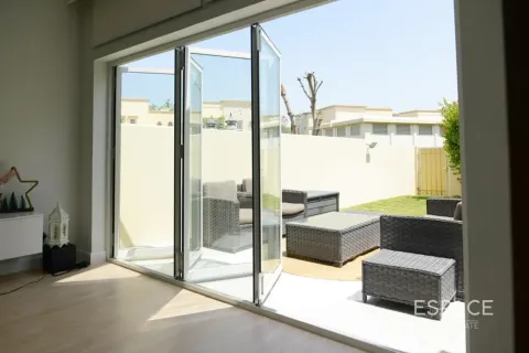 Vila u The Springs, Dubai, UAE 3 spavaćih soba, 237 m2 Br. 738150 - fotografija 17