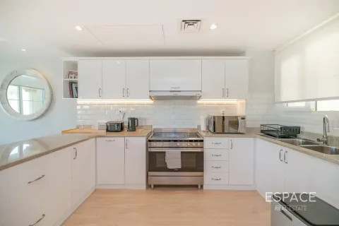 Vila u The Springs, Dubai, UAE 3 spavaćih soba, 237 m2 Br. 738150 - fotografija 6