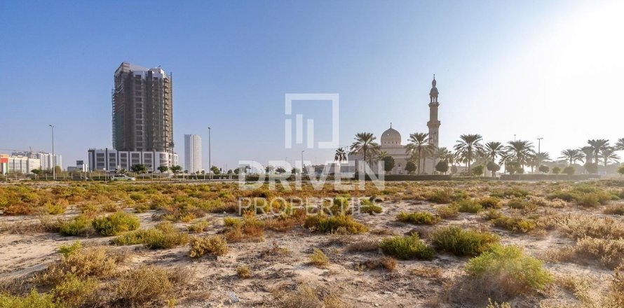 Terreno a Majan, Dubai, EAU 2173.93 mq. № 762455
