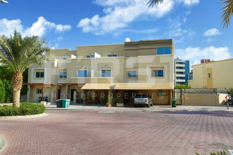 Villa i Al Reef, Abu Dhabi, Emiratene 2 soverom, 170.2 kvm nr. 730956