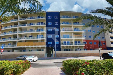 Apartman u Al Reef, Abu Dhabi, UAE 153.9 m2, 3 spavaćih soba Br. 730958