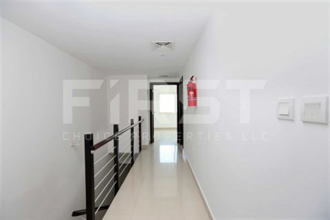 Vila di Al Reef, Abu Dhabi, UAE 2 bilik tidur, 111.9 meter persegi № 730957 - foto 7