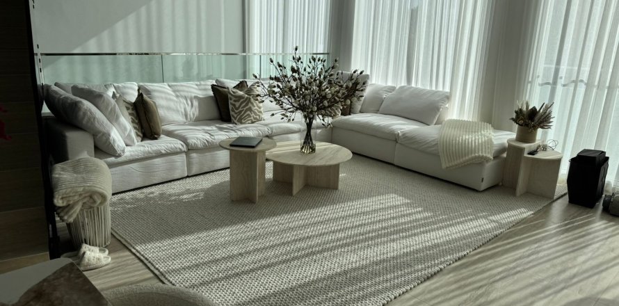 Villa itt: Wadi Al Safa 3, Dubai, EAE, 4 hálószoba, 240 m², azonosító: 734139