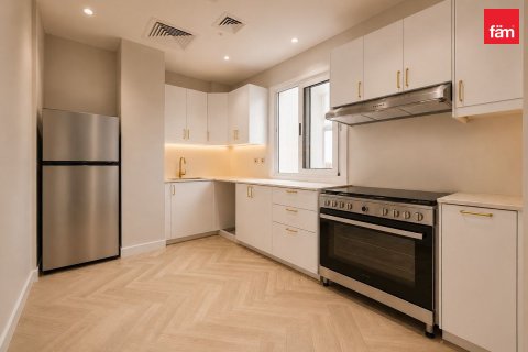 Villa itt: Palm Jumeirah, Dubai, EAE, 5 hálószoba, 270.9 m², azonosító: 761053 - fénykép 6