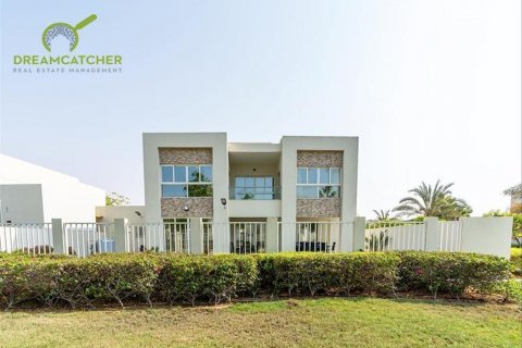 וילה ב Mina Al Arab, Ras Al Khaimah, איחוד האמירויות 4 חדרי שינה, 443 מ