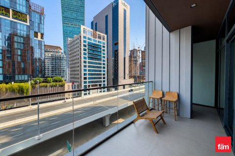 Apartmen di Business Bay, Dubai, UAE 1 bilik tidur, 63.5 meter persegi № 722114 - foto 11