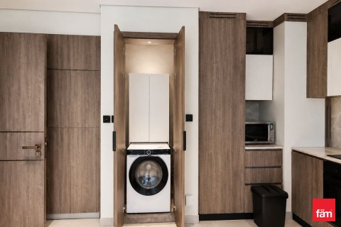 Apartmen di Business Bay, Dubai, UAE 1 bilik tidur, 63.5 meter persegi № 722114 - foto 9