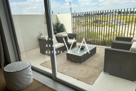 آپارتمان در Dubai South (Dubai World Central)، Dubai ، امارات متحده عربی 2 خوابه ، 151.14 متر مربع.  شماره 637700
