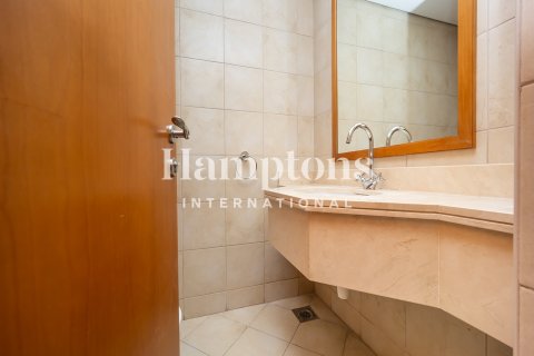 Üürile anda korter asukohaga Jumeirah Beach Residence, Dubai, AÜE: 2 magamistoaga, 153.90961301 m² Nr 709391 - pilt 5