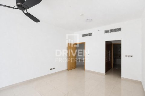 Apartment in Dubai Marina, UAE 3 bedrooms, 237.92 sq.m. № 765520 - photo 8