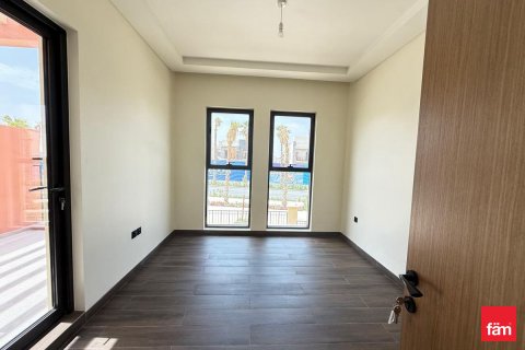 Dubai, BAE’de satılık sıra ev 5 yatak odası, 219.6 m&sup2; No 679929 - fotoğraf 14