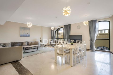 Apartman u Jumeirah Beach Residence, Dubai, UAE 201.6 m2, 3 spavaćih soba Br. 759353
