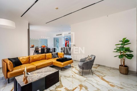 آپارتمان در Jumeirah Beach Residence، Dubai ، امارات متحده عربی 3 خوابه ، 176.79 متر مربع.  شماره 756503