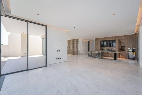 Villa in Tilal Al Ghaf, Dubai, UAE 5 bedrooms, 527 sq.m. № 738715