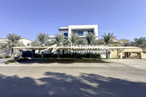 Abu Dhabi, BAE’de satılık villa 9 yatak odası, 1134 m&sup2; No 631977 - fotoğraf 20