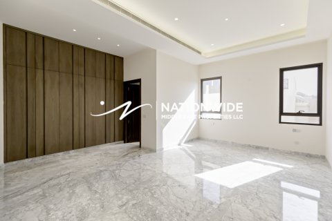 Abu Dhabi, BAE’de satılık villa 9 yatak odası, 1134 m&sup2; No 631977 - fotoğraf 13