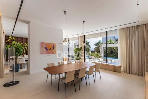 Villa à vendre à  Jumeirah, Dubai, EAU 7 chambres, 1211.64 m2 № 761957 - photo 6