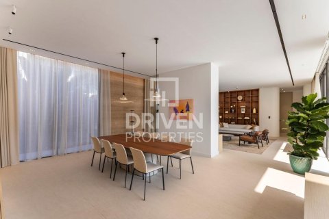 Villa à vendre à  Jumeirah, Dubai, EAU 7 chambres, 1211.64 m2 № 761957 - photo 5