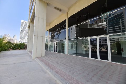 Tindahan sa Business Bay, Dubai, UAE 270.2 sq.m. № 740397