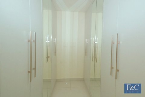 Müüa korter asukohaga Dubai Marina, Dubai, AÜE: 2 magamistoaga, 140 m² Nr 704253 - pilt 14