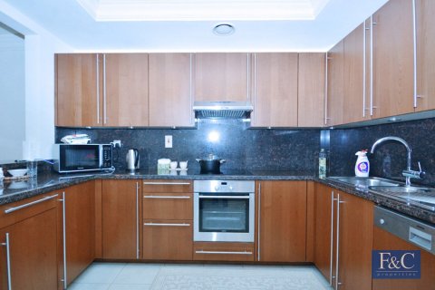 Apartment in Palm Jumeirah, Dubai, UAE 1 bedroom, 124 sq.m. № 704252 - photo 13