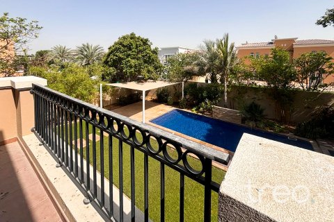 וילה להשכרה ב Arabian Ranches, Dubai, איחוד האמירויות 4 חדרי שינה, 321.26 מ"ר, מספר 733994 - תמונה 4