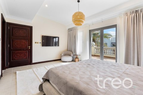 Palm Jumeirah, Dubai, UAE의 임대용 빌라 침실 4개, 464.52제곱미터 번호 733990 - 사진 19